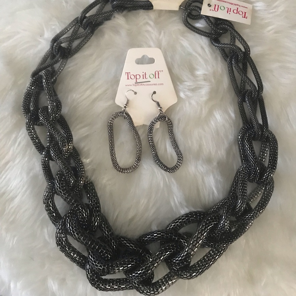 NEVER WORN - Jewelry Set